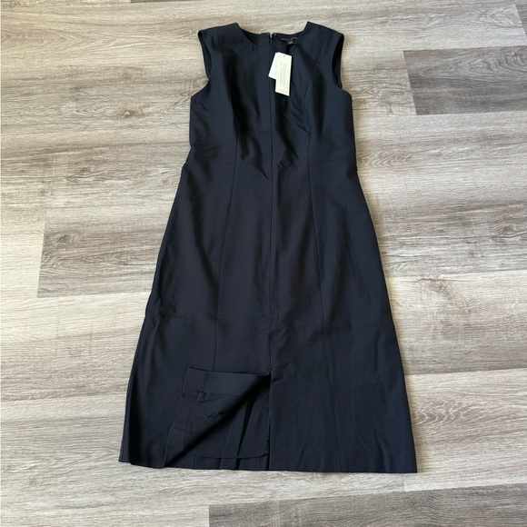 NWT Banana Republic LBD black sleeveless dress 2 Petite - Picture 2 of 13